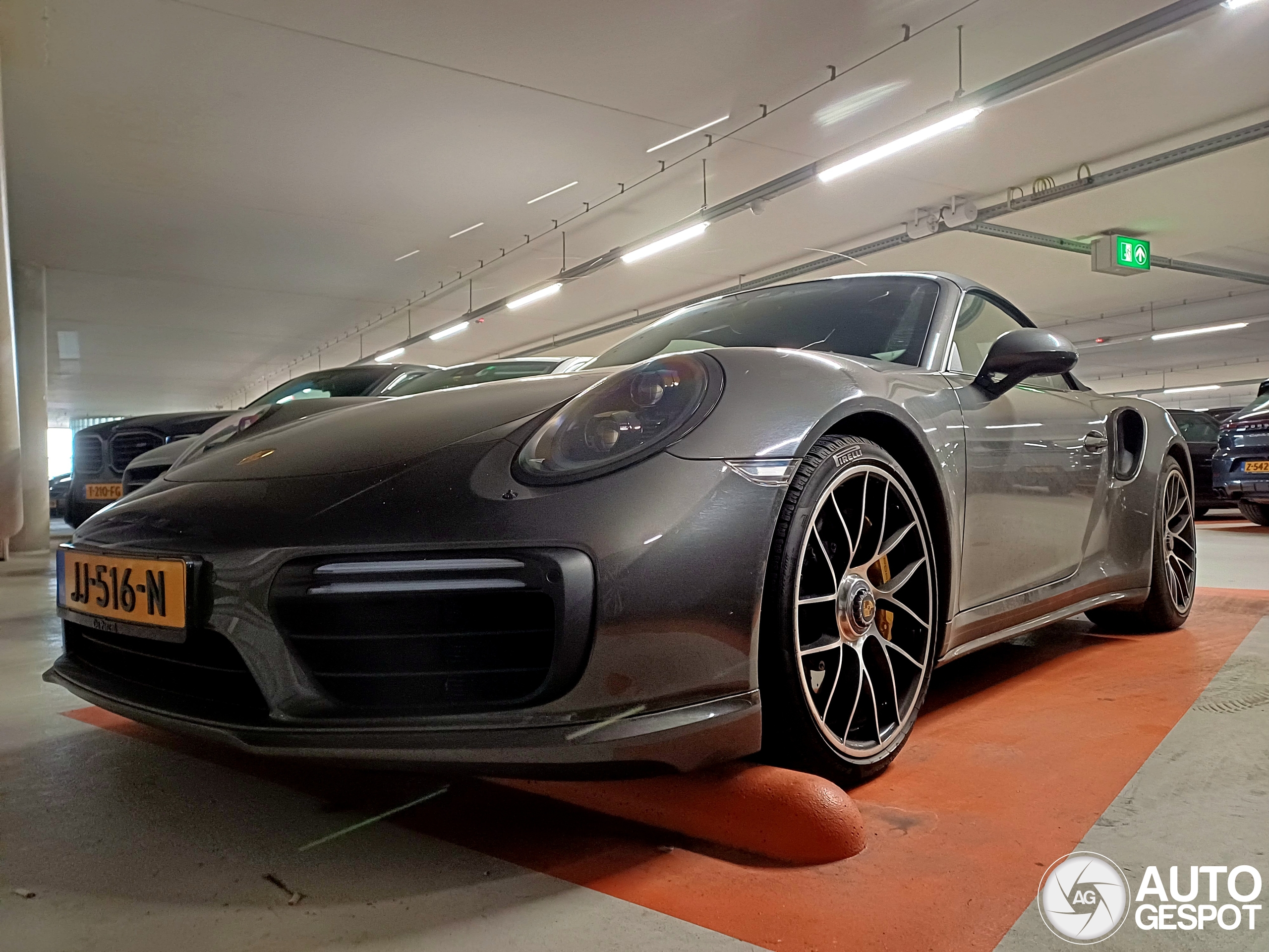 Porsche 991 Turbo S Cabriolet MkII