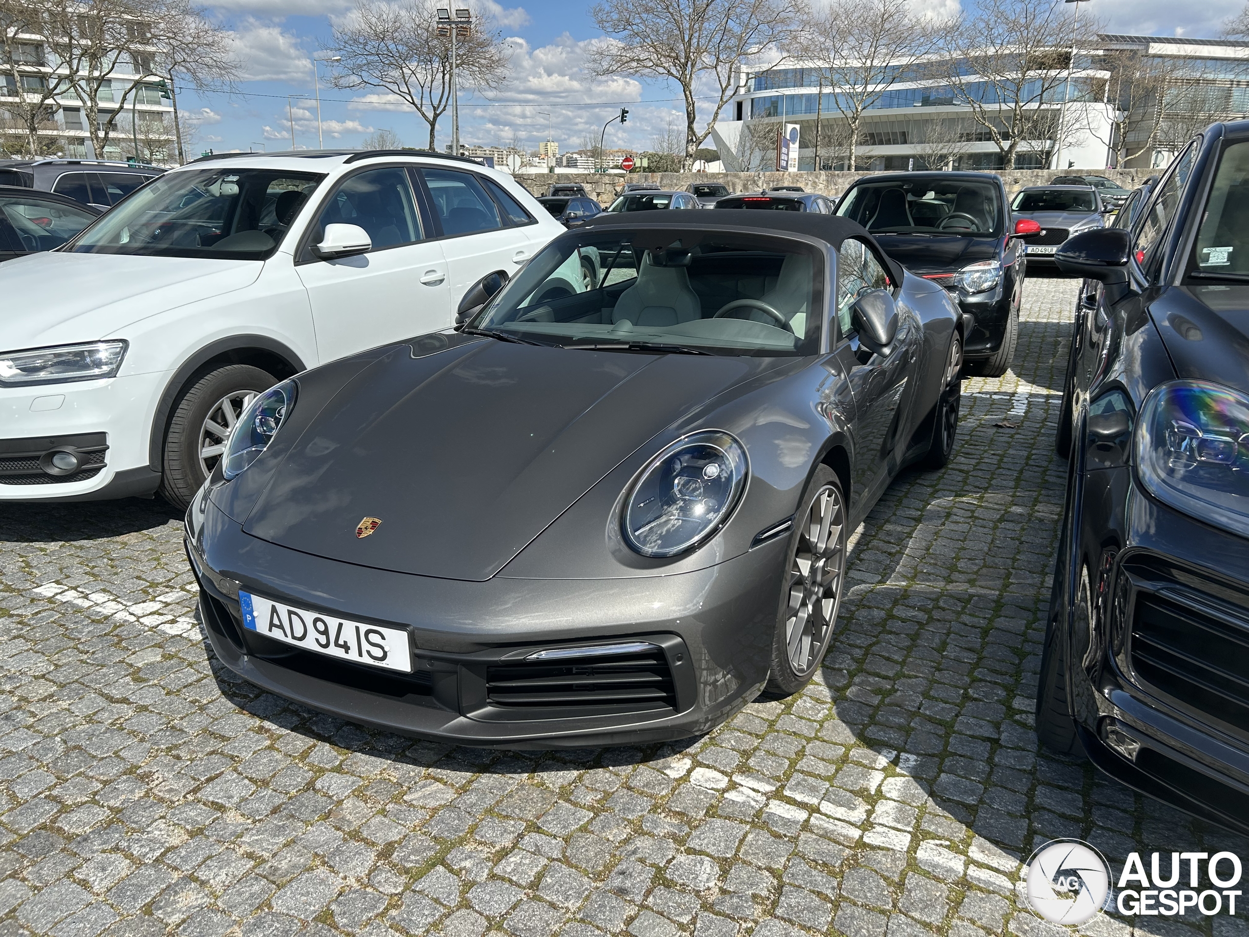 Porsche 992 Carrera S Cabriolet