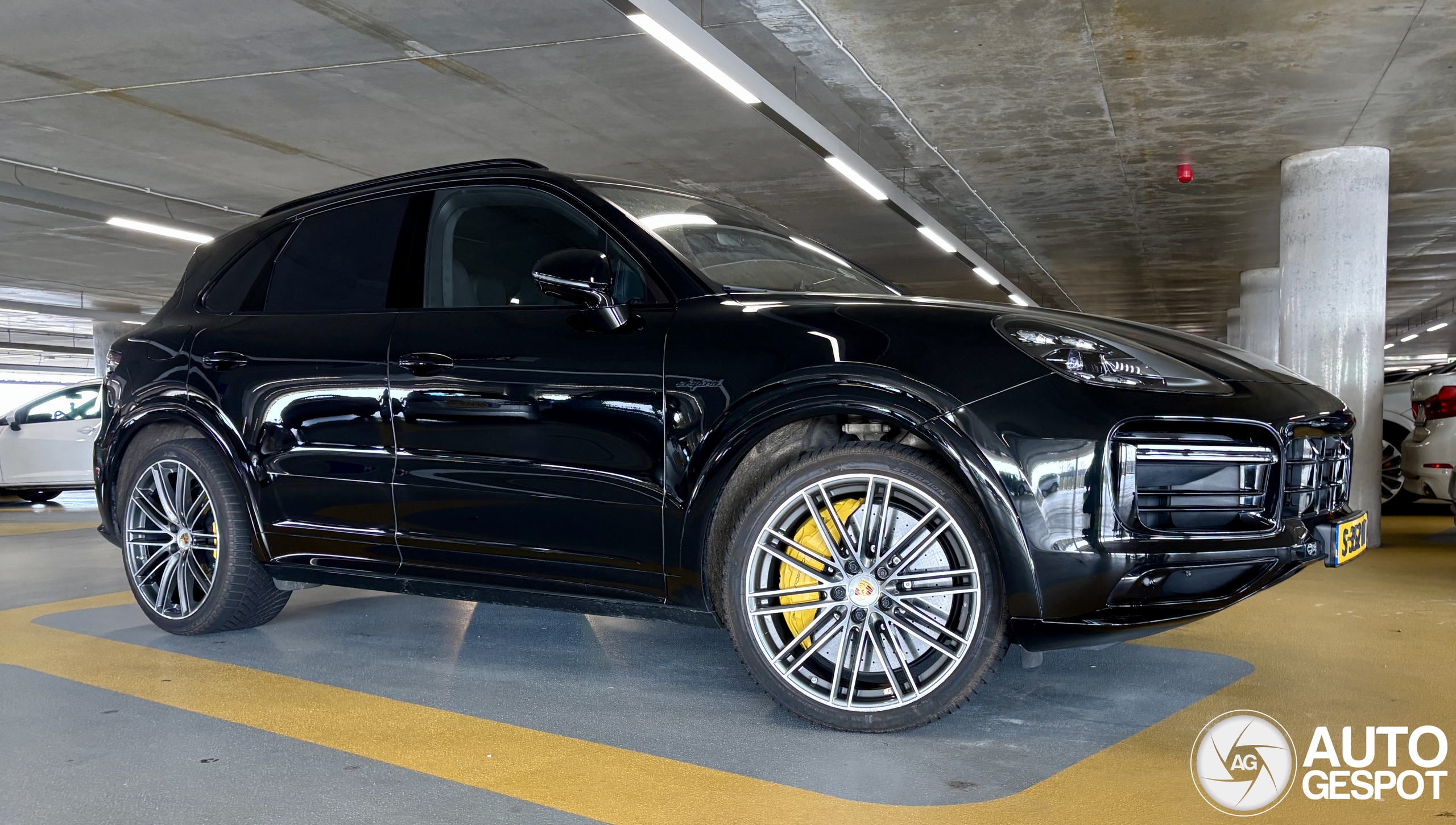 Porsche Cayenne Turbo S E-Hybrid