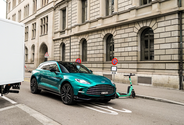 Aston Martin DBX707