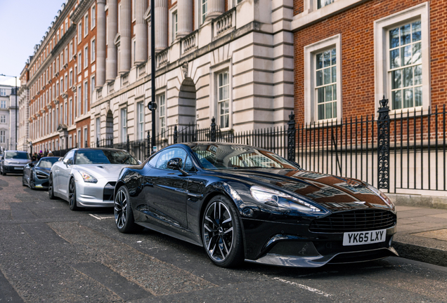 Aston Martin Vanquish 2013