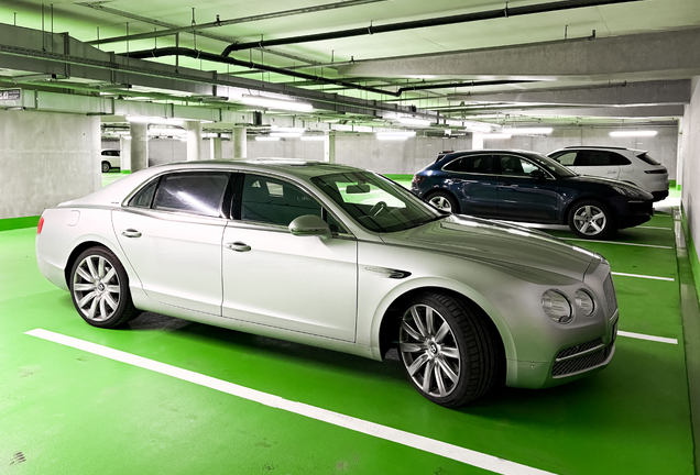 Bentley Flying Spur W12