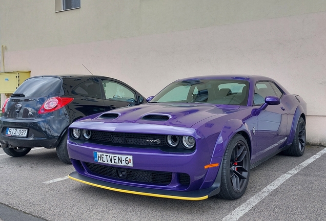 Dodge Challenger SRT Hellcat Widebody