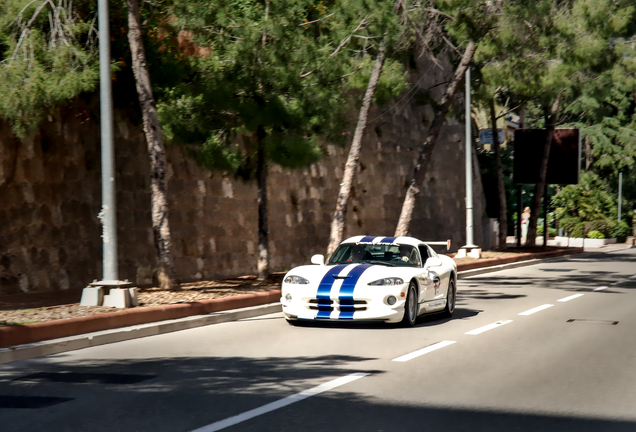 Dodge Viper GTS R