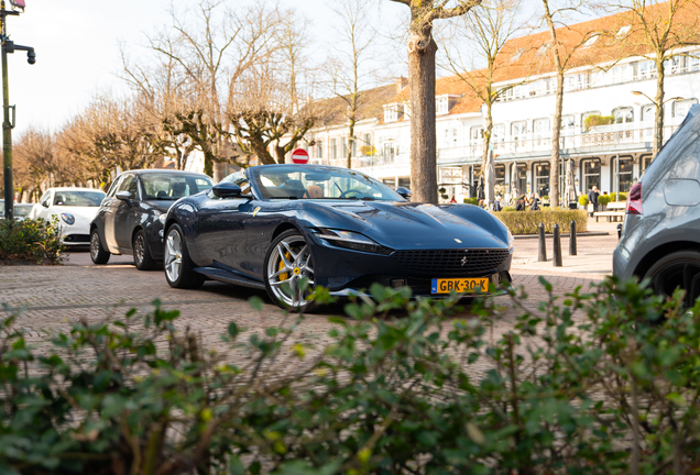 Ferrari Roma Spider
