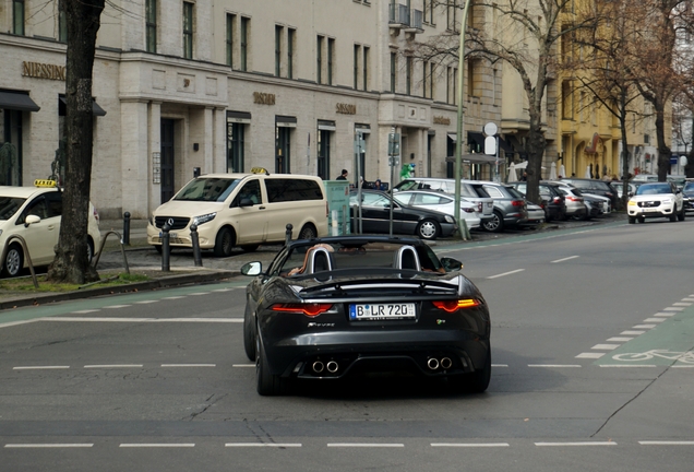 Jaguar F-TYPE R Convertible 2017