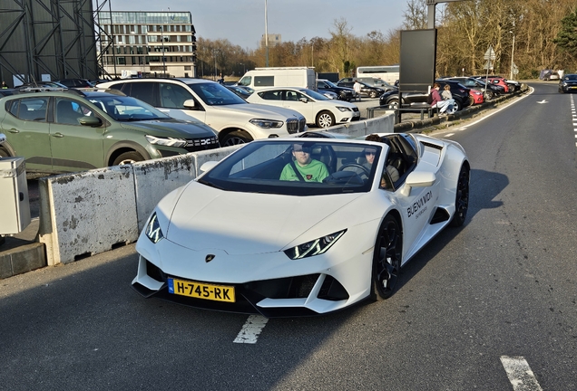 Lamborghini Huracán LP640-4 EVO Spyder