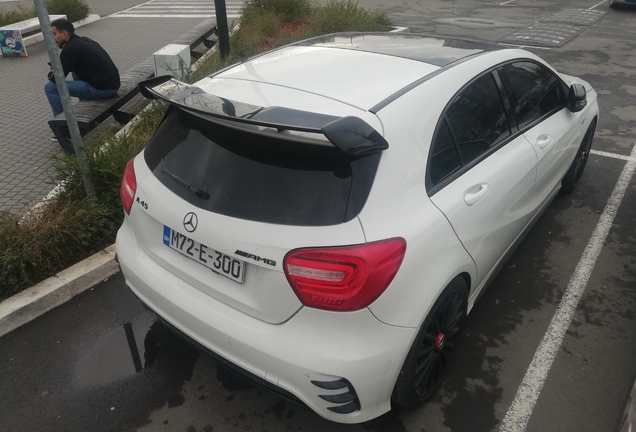 Mercedes-Benz A 45 AMG