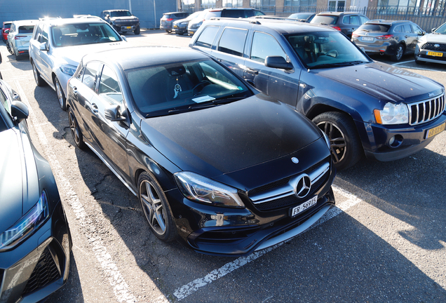 Mercedes-AMG A 45 W176 2015