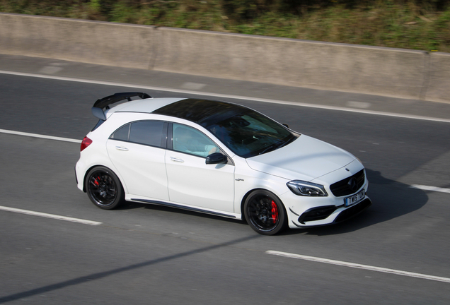 Mercedes-AMG A 45 W176 2015