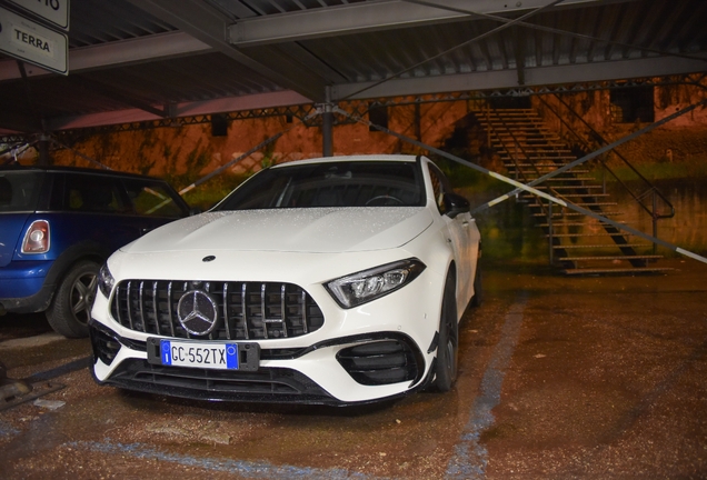 Mercedes-AMG A 45 W177