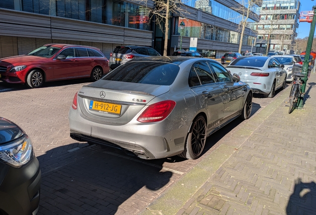 Mercedes-AMG C 63 S W205