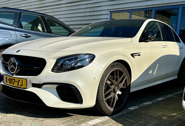 Mercedes-AMG E 63 S W213