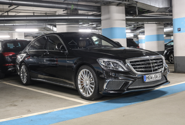 Mercedes-Benz S 65 AMG V222