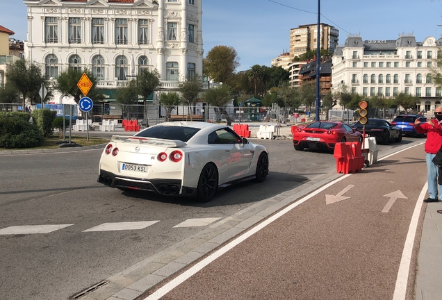 Nissan GT-R