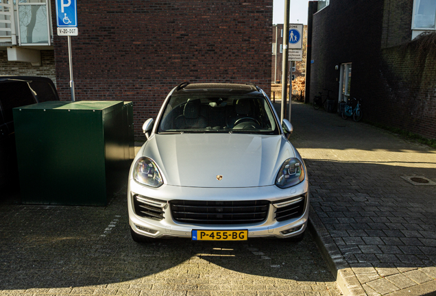 Porsche 958 Cayenne Turbo S MkII