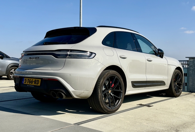 Porsche 95B Macan GTS MkIII
