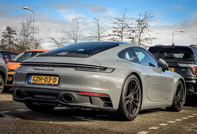 Porsche 992 Carrera GTS