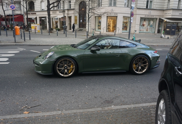 Porsche 992 GT3 Touring
