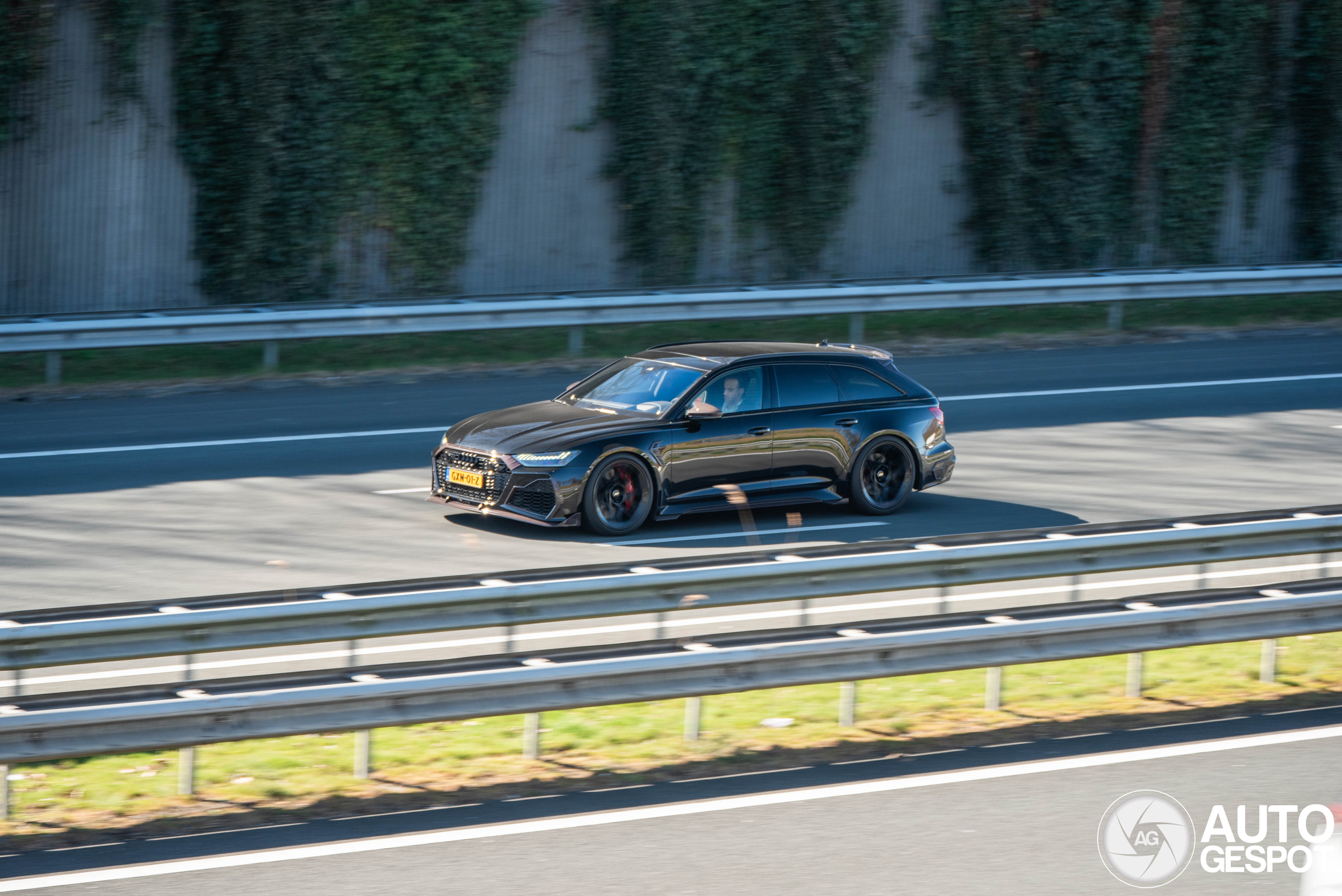 Audi ABT RS6 Avant C8 Johann Abt Signature Edition