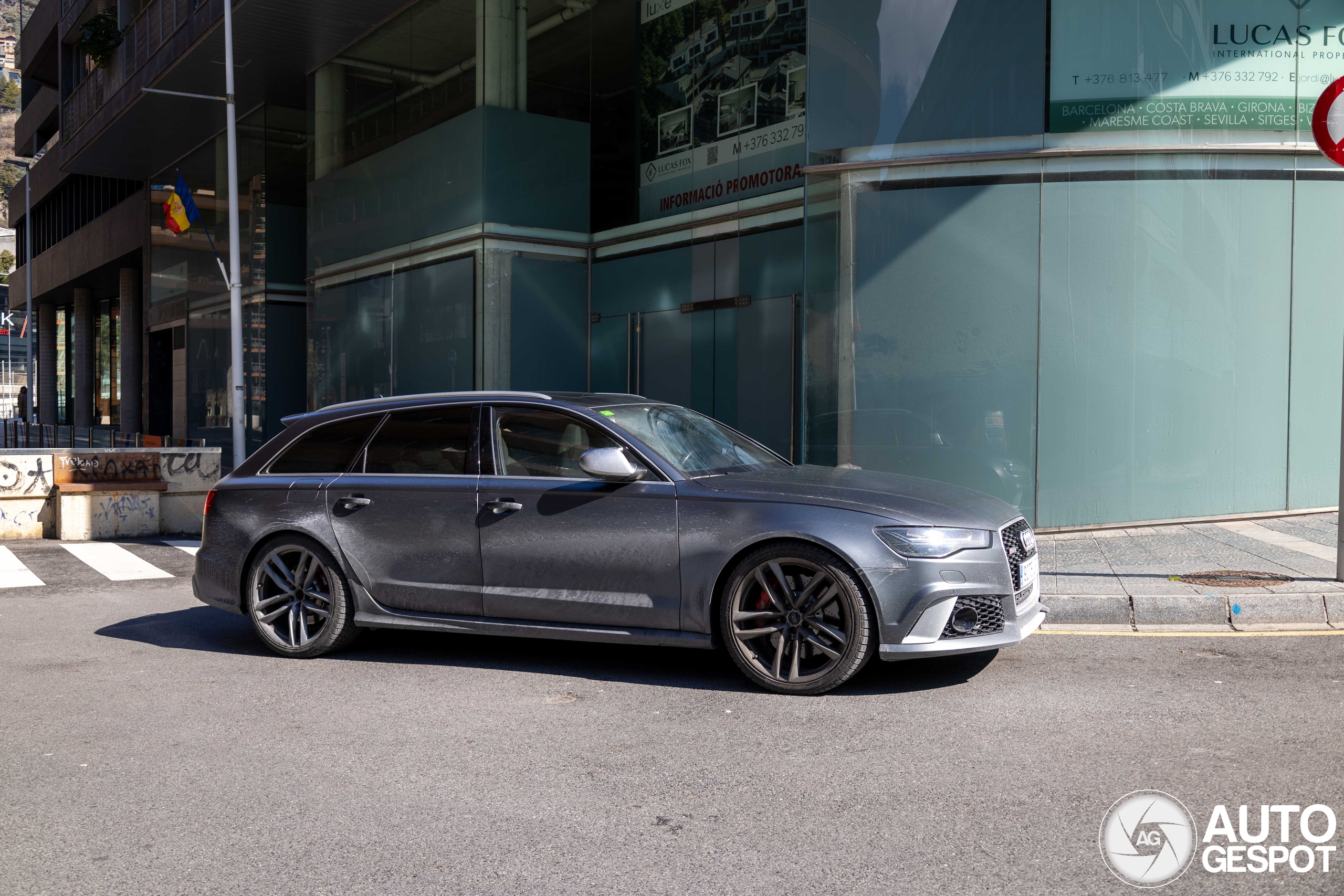 Audi RS6 Avant C7 2015