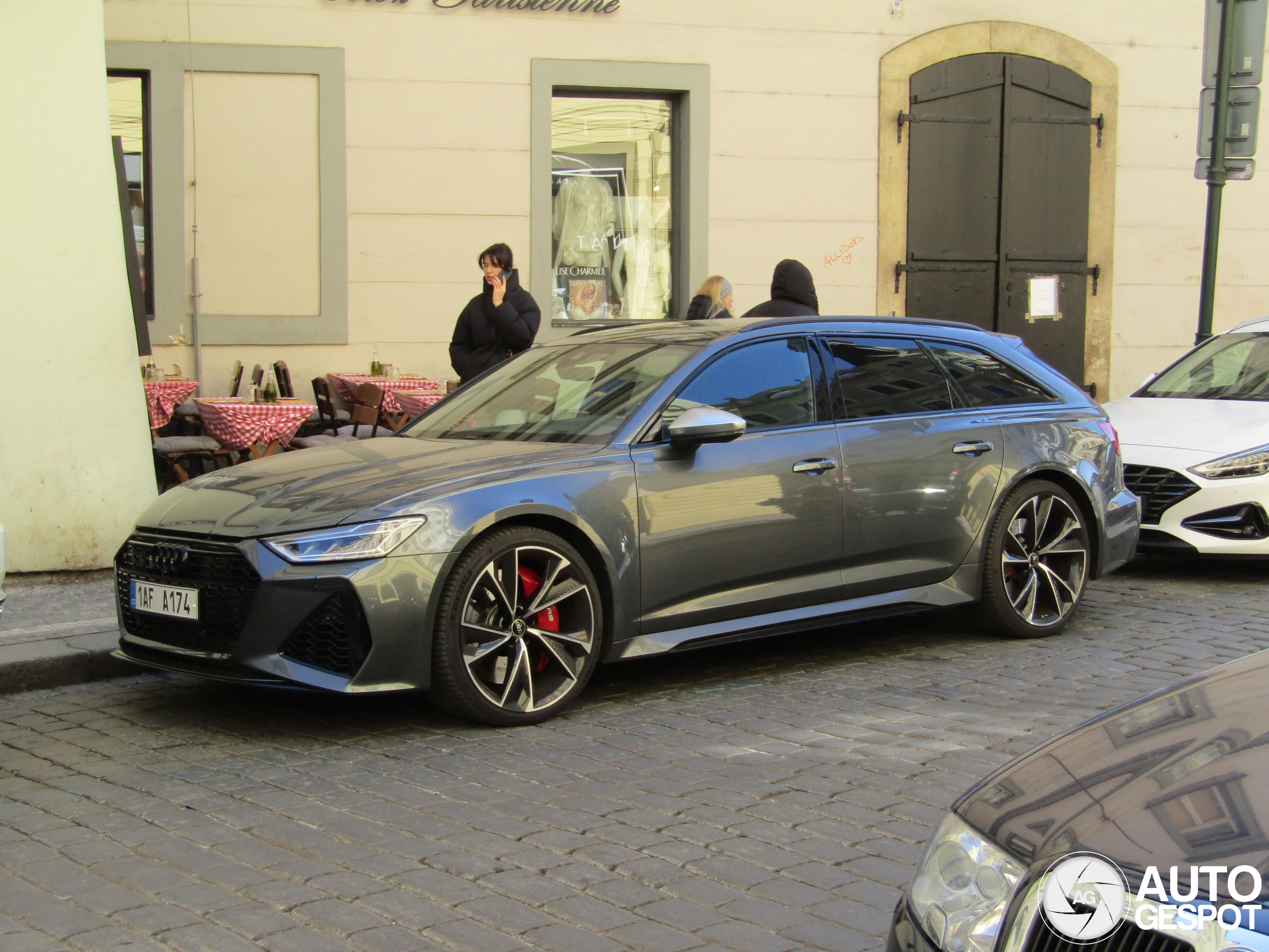 Audi RS6 Avant C8