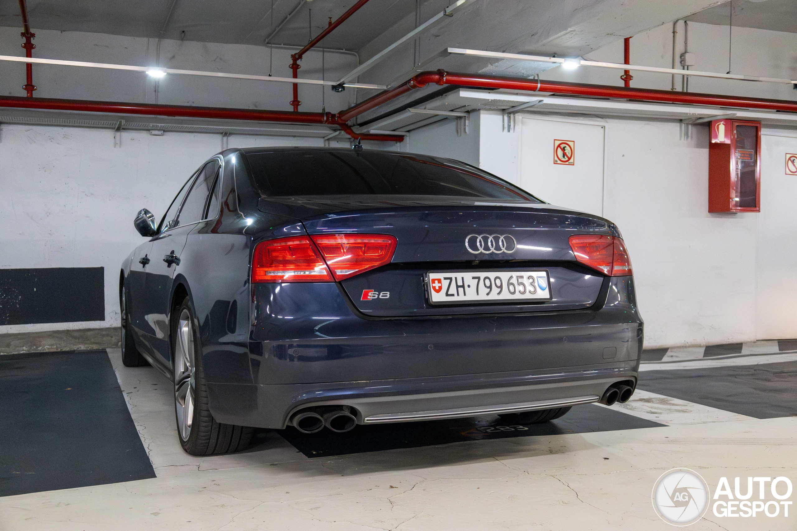 Audi S8 D4