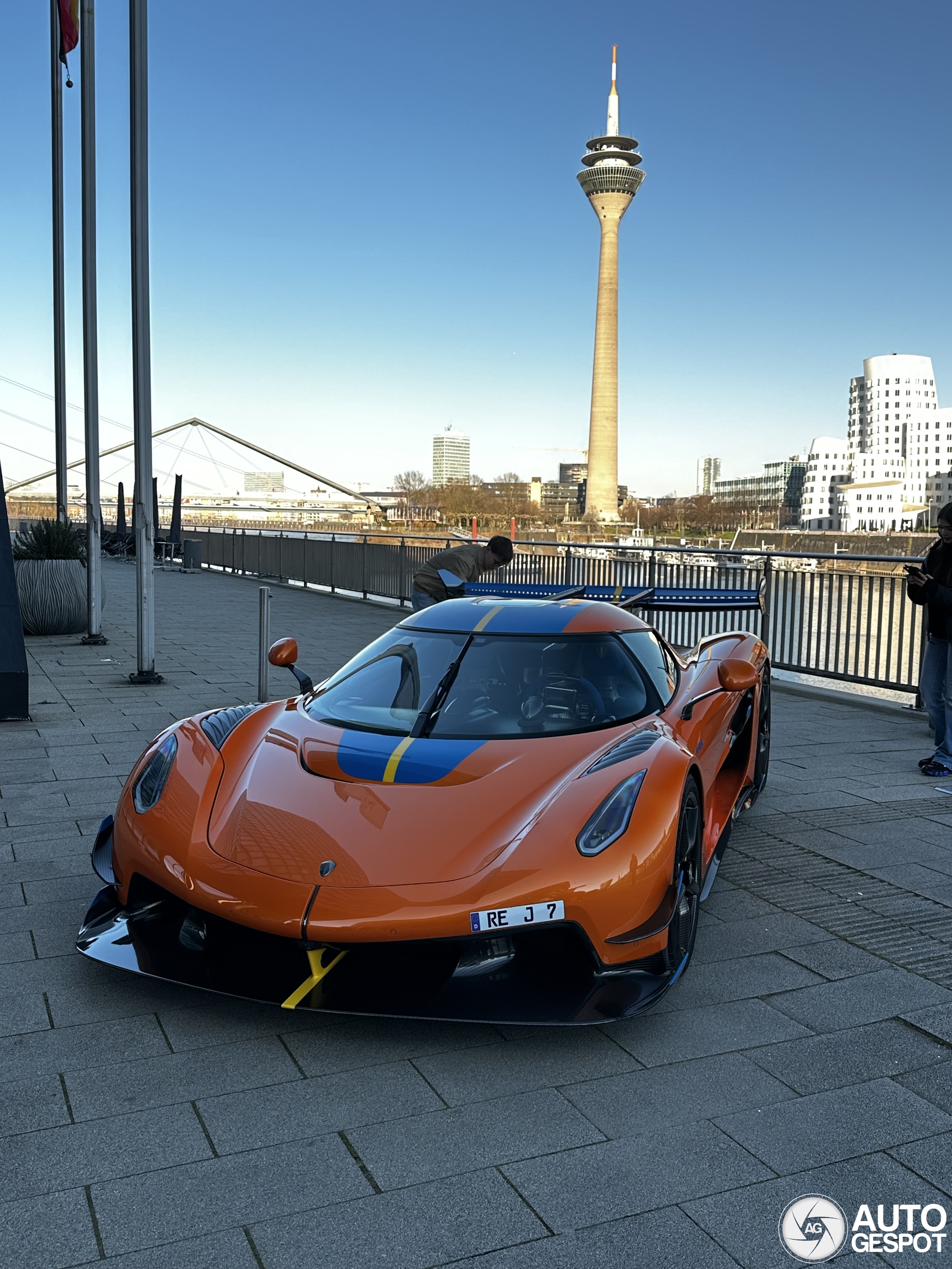 Koenigsegg Jesko Attack