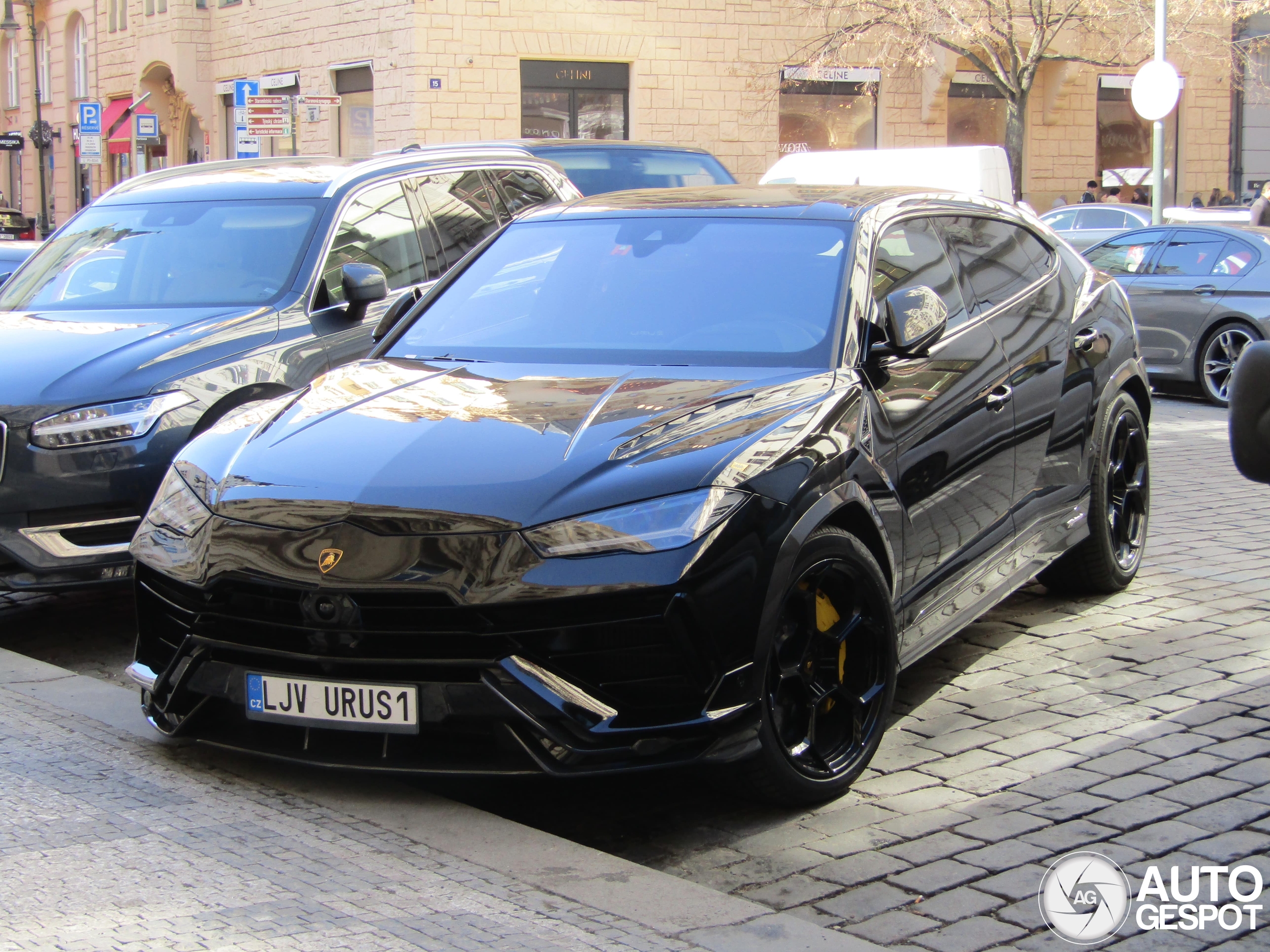 Lamborghini Urus Performante