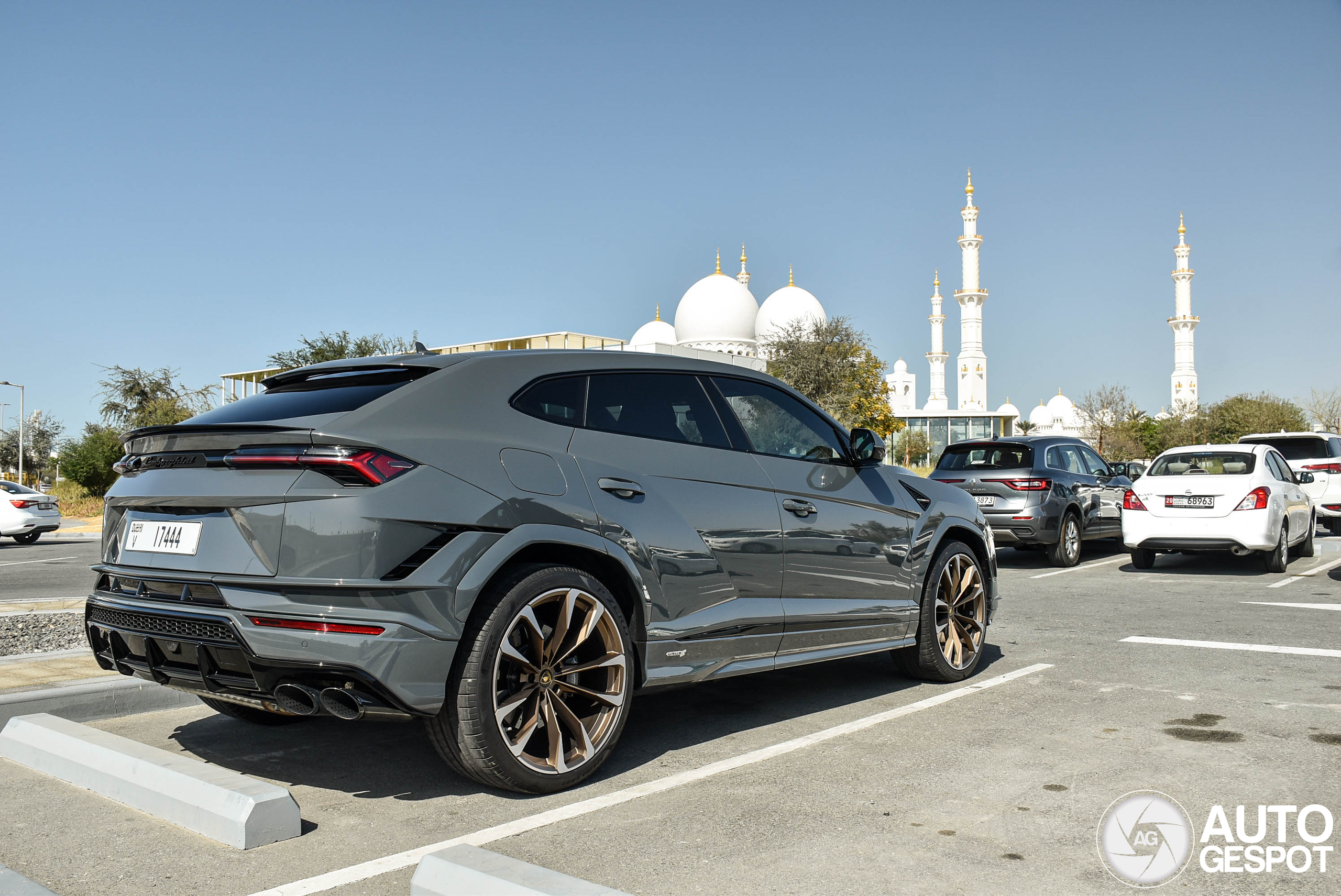 Lamborghini Urus S