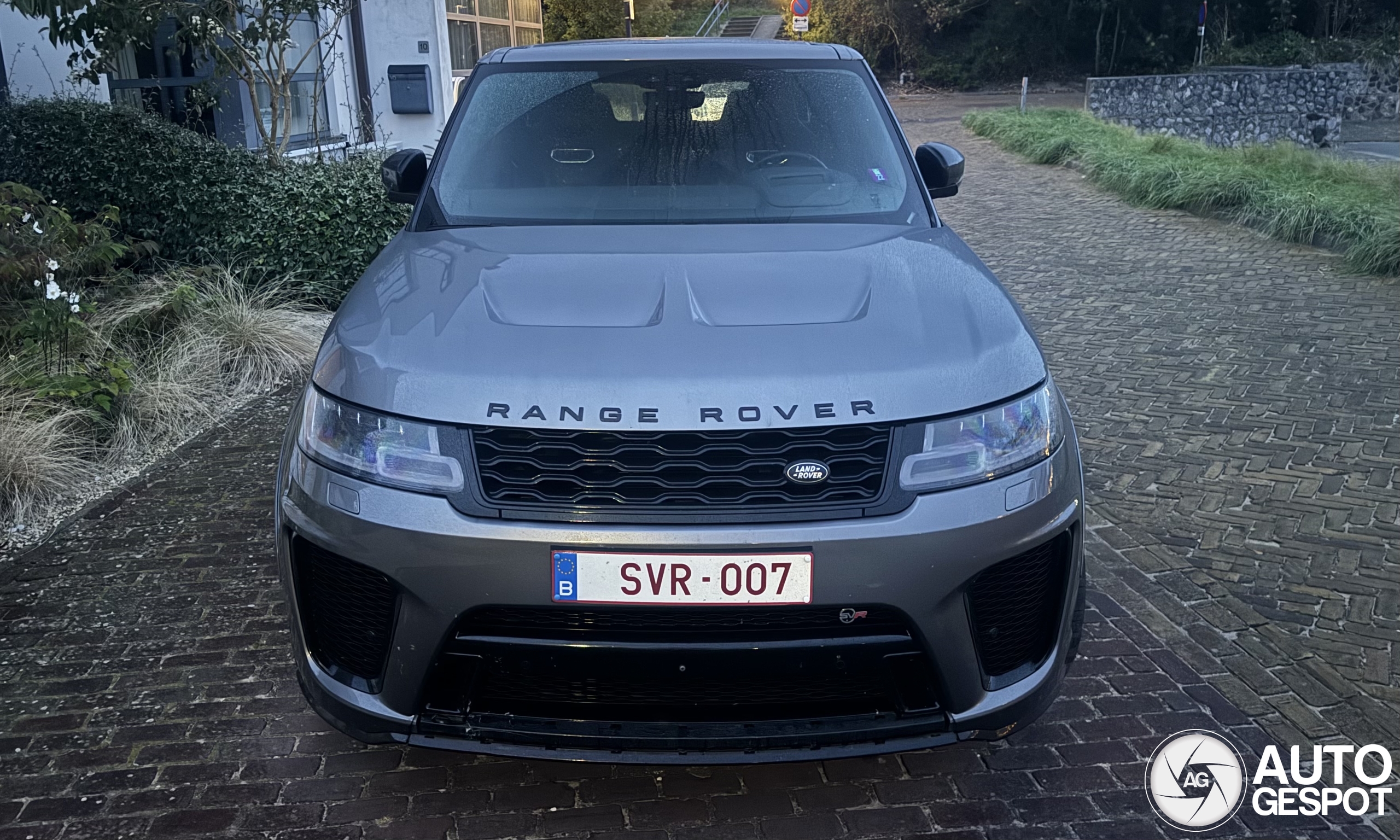 Land Rover Range Rover Sport SVR 2018