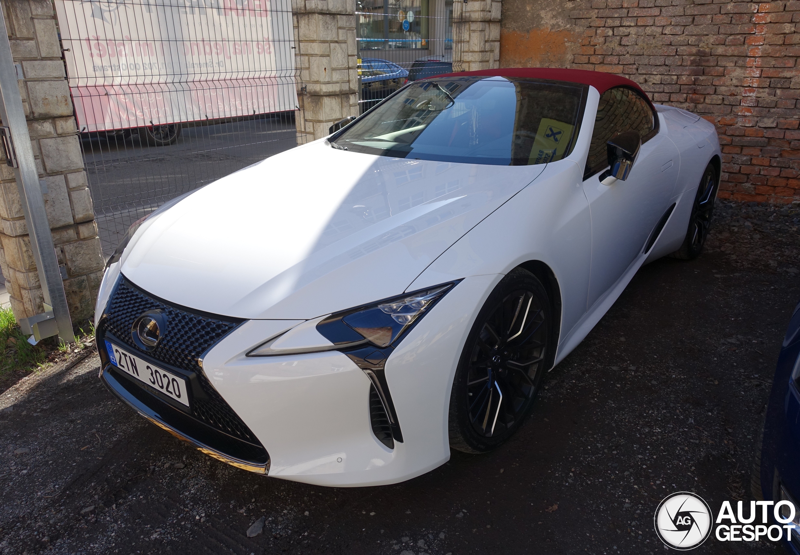 Lexus LC 500 Convertible Hokkaido Edition