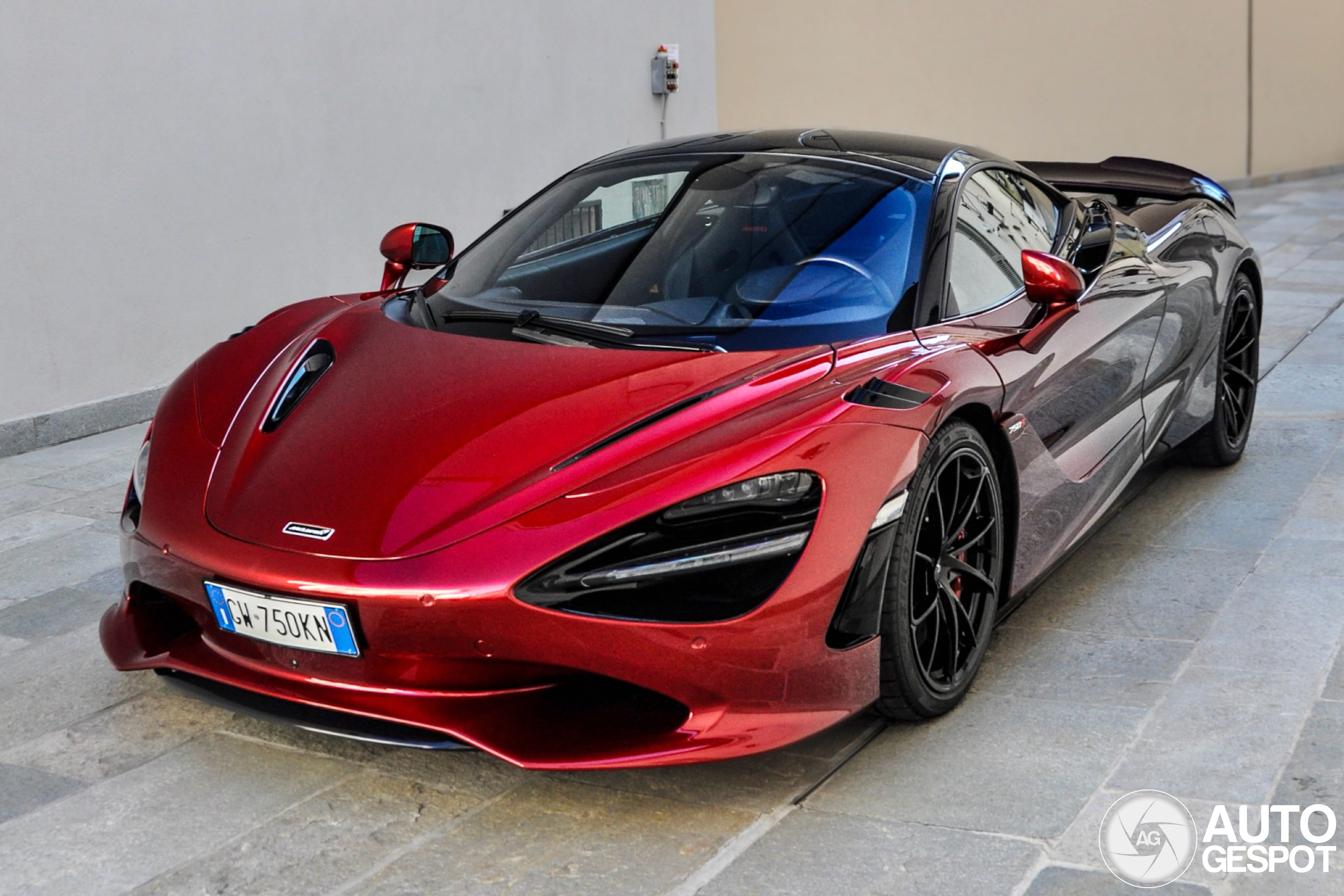 McLaren 750S