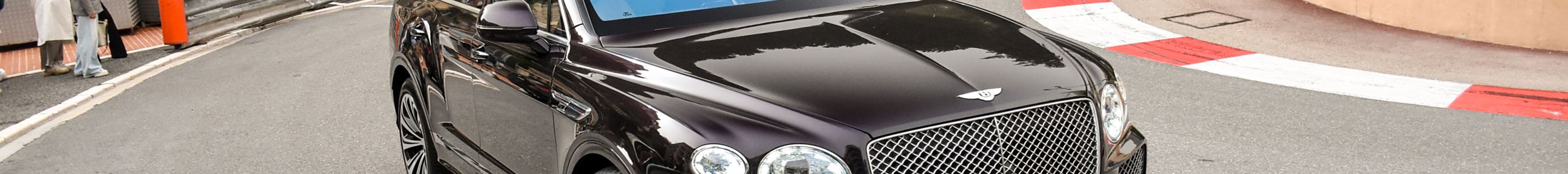 Bentley Bentayga V8 2021