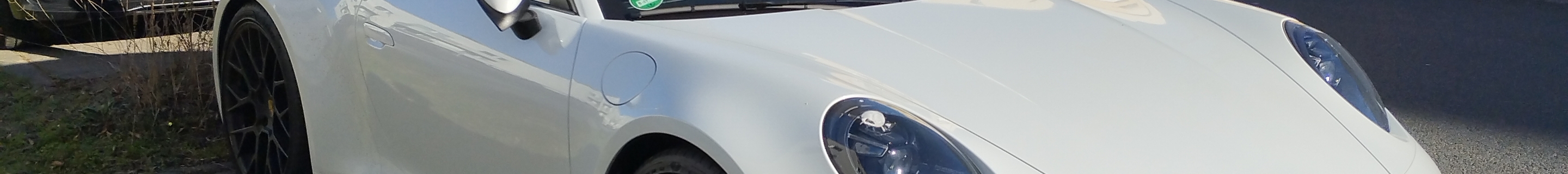 Porsche 992 Carrera 4S