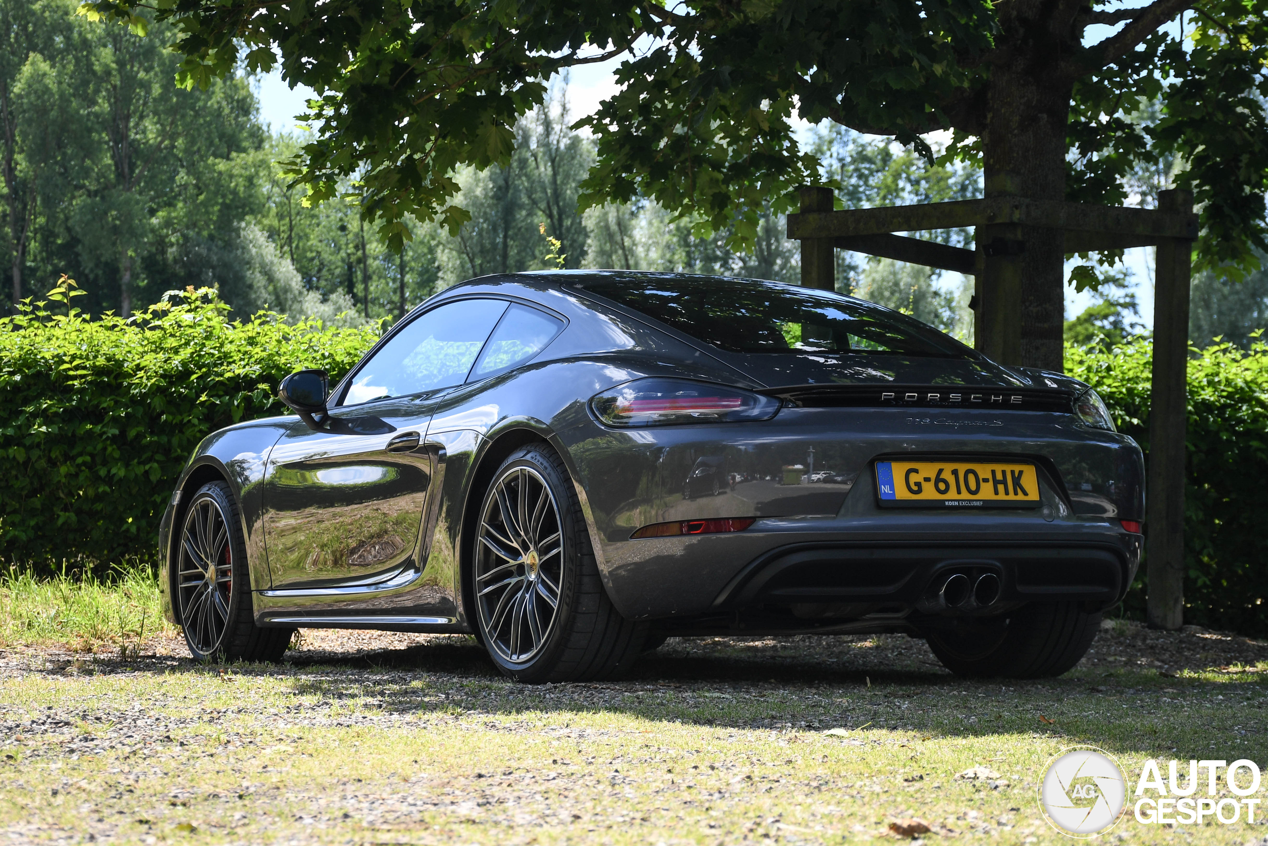 Porsche 718 Cayman S
