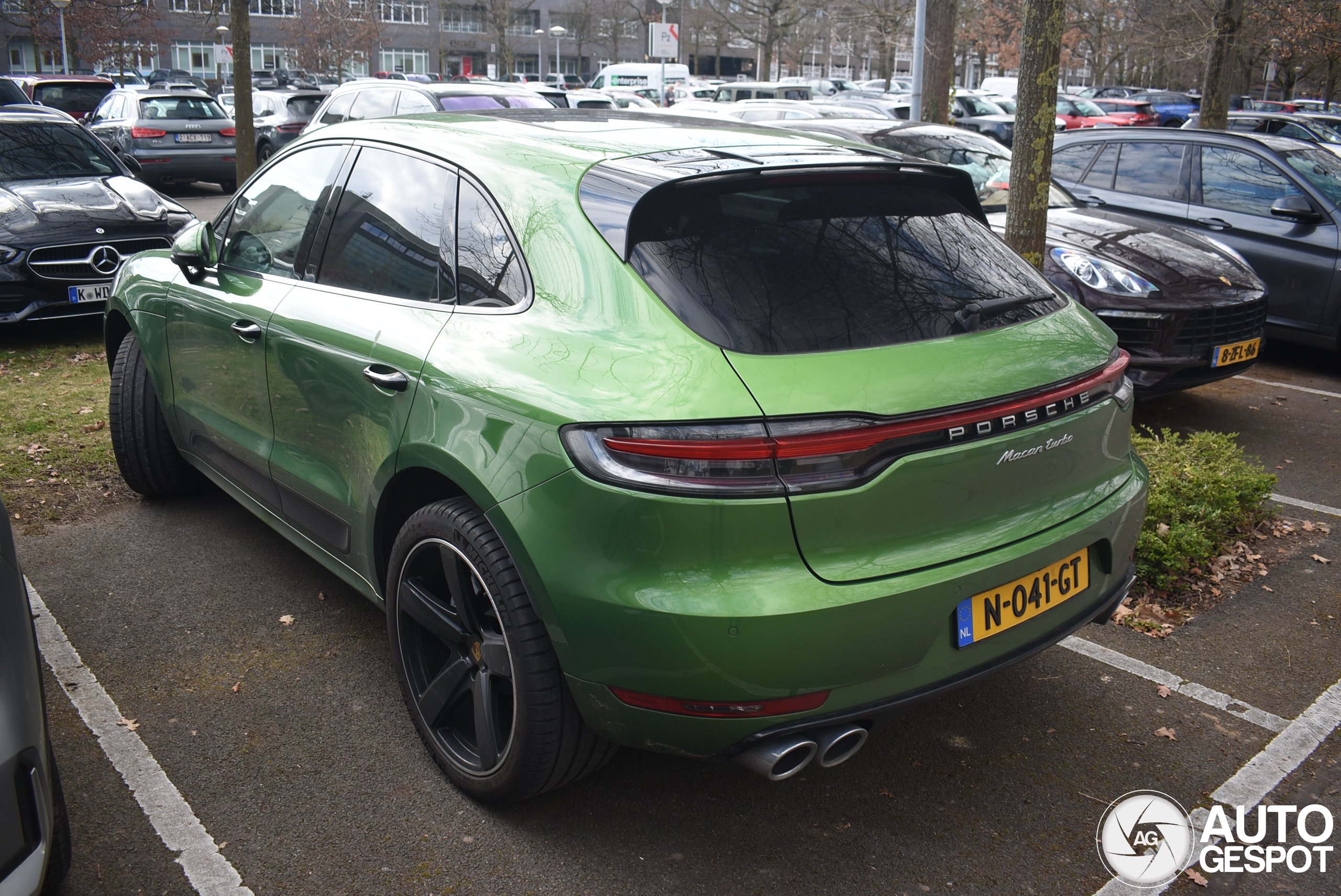 Porsche 95B Macan Turbo MkII