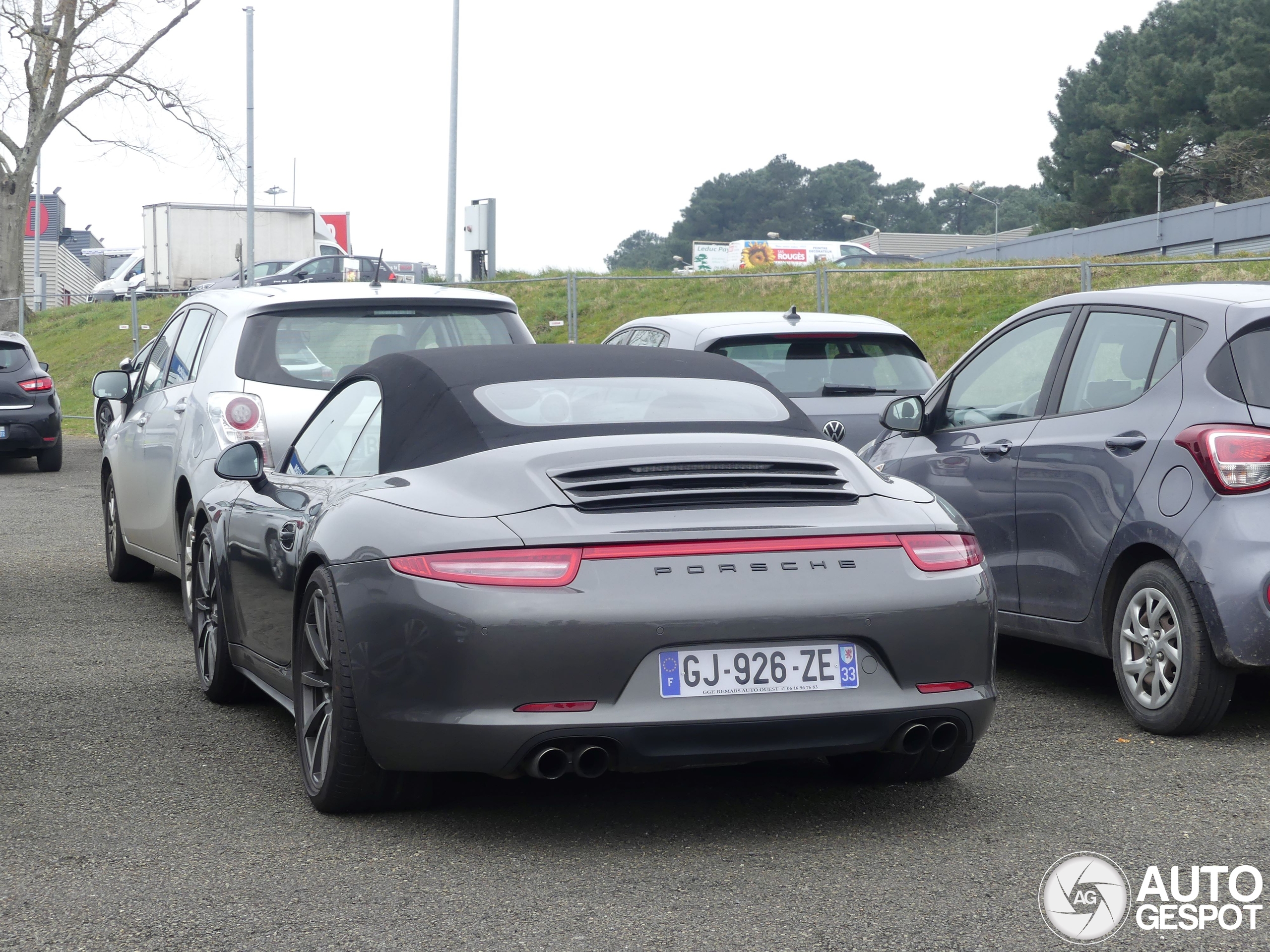 Porsche 991 Carrera 4S Cabriolet MkI