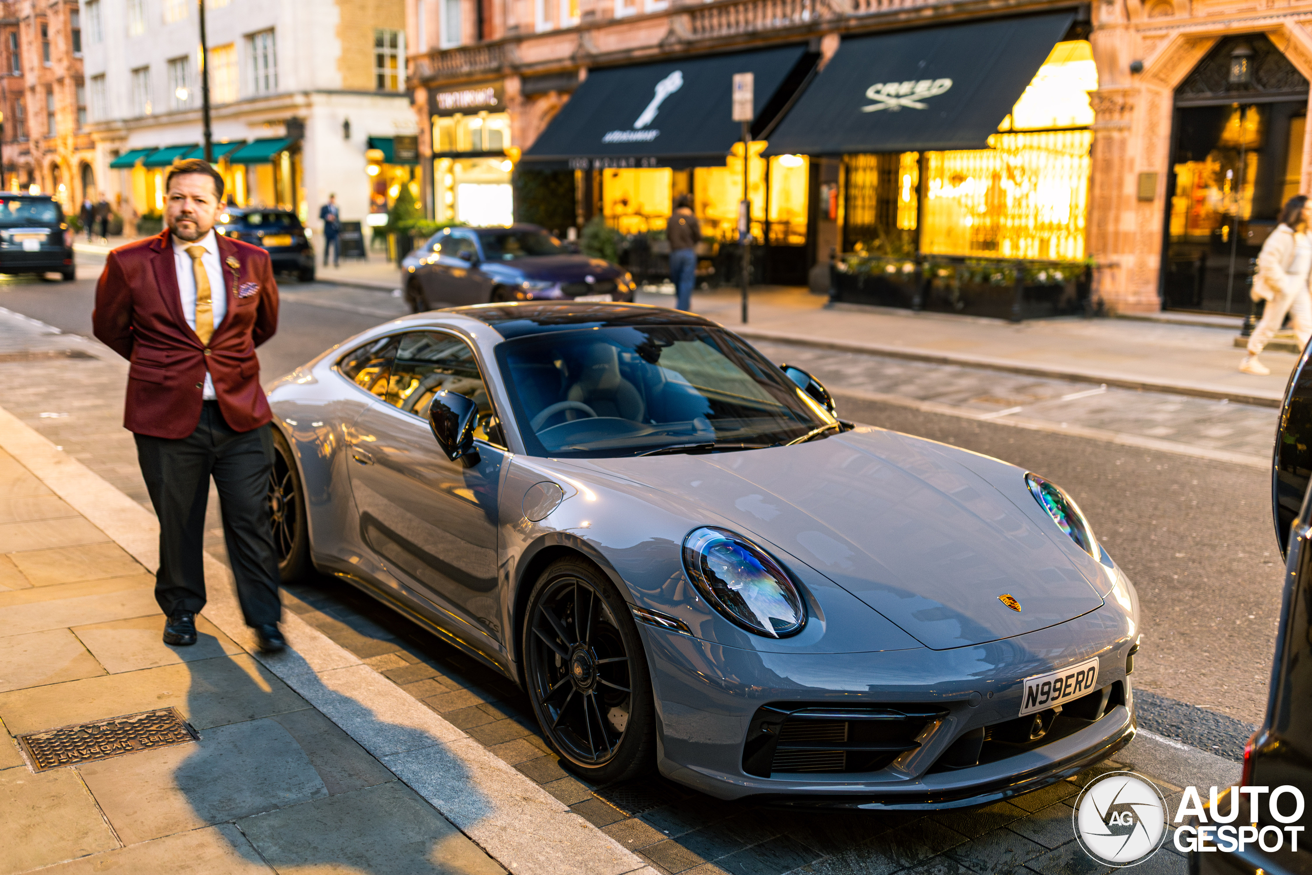 Porsche 992 Carrera GTS