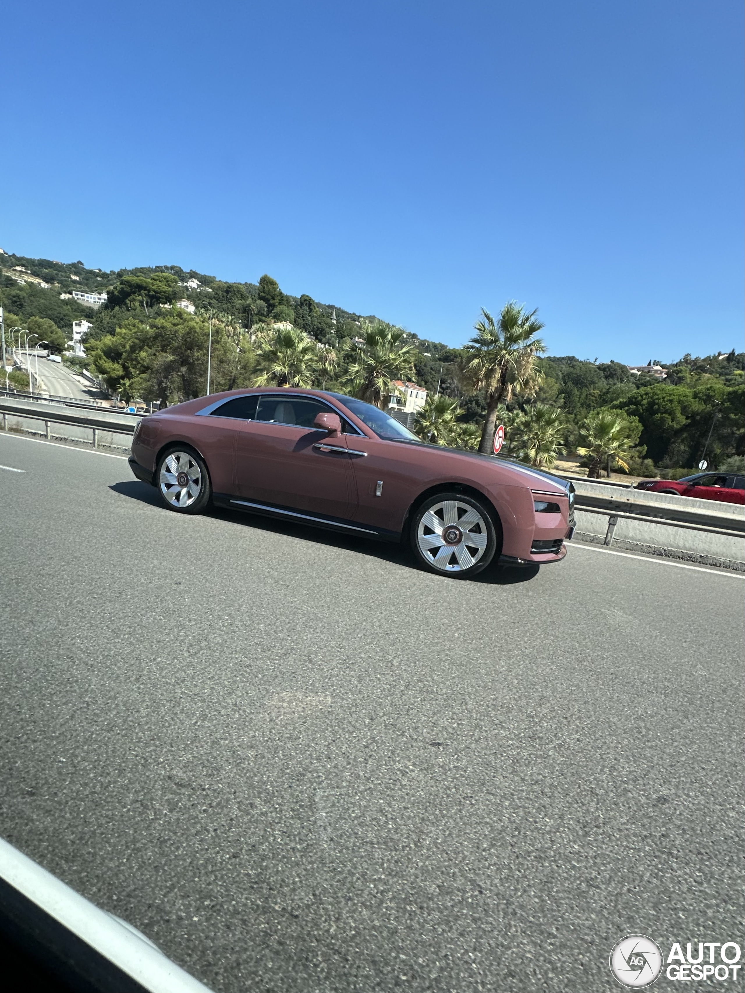 Rolls-Royce Spectre