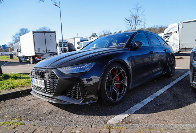 Audi RS6 Avant C8