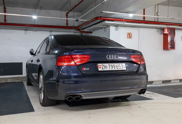 Audi S8 D4