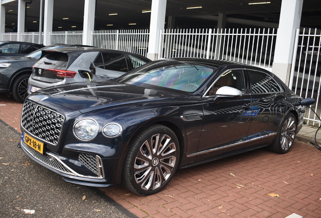 Bentley Flying Spur Mulliner 2025