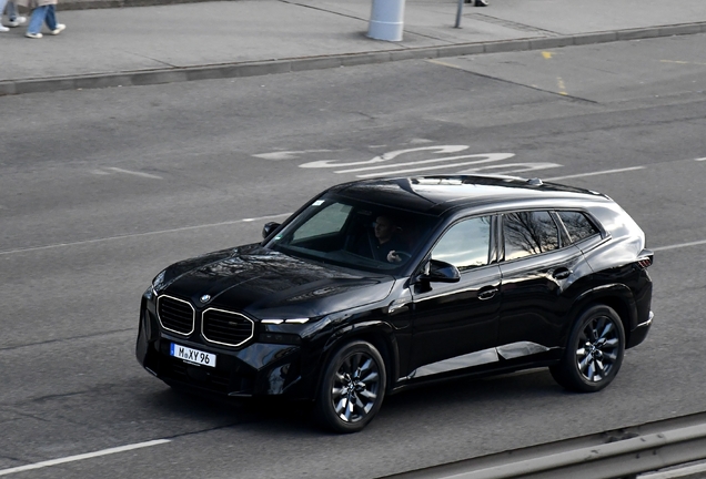 BMW XM G09