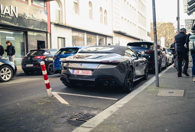 Ferrari Roma Spider