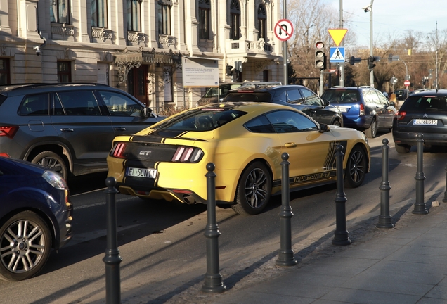 Ford Mustang GT 2015