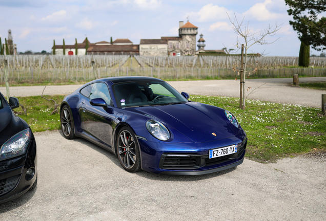 Porsche 992 Carrera 4S