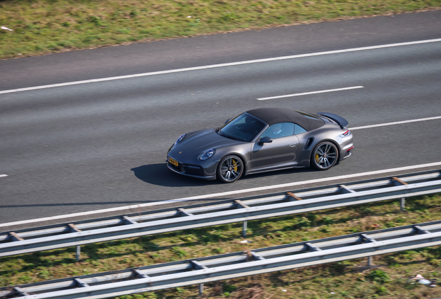 Porsche 992 Turbo S Cabriolet