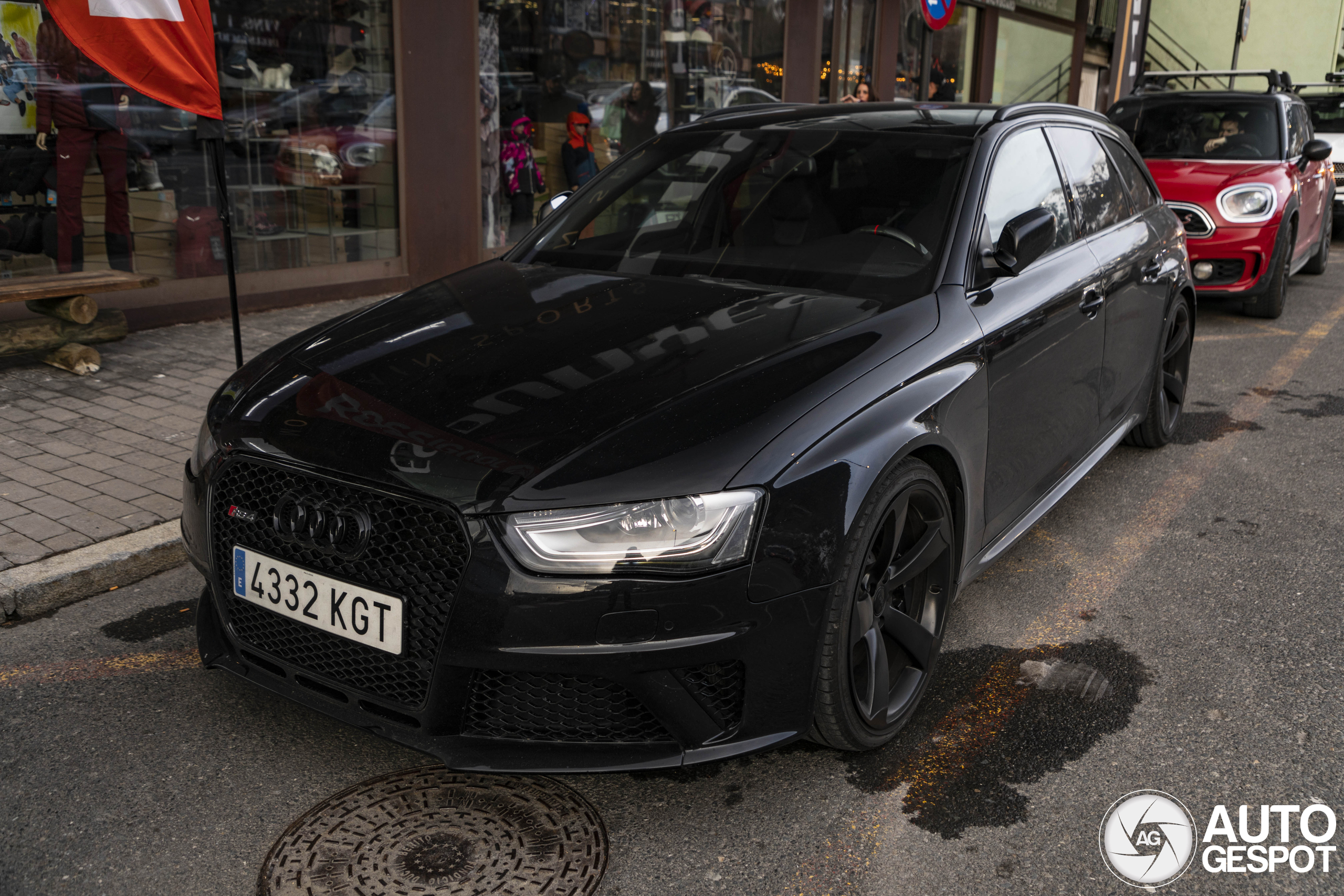 Audi RS4 Avant B8