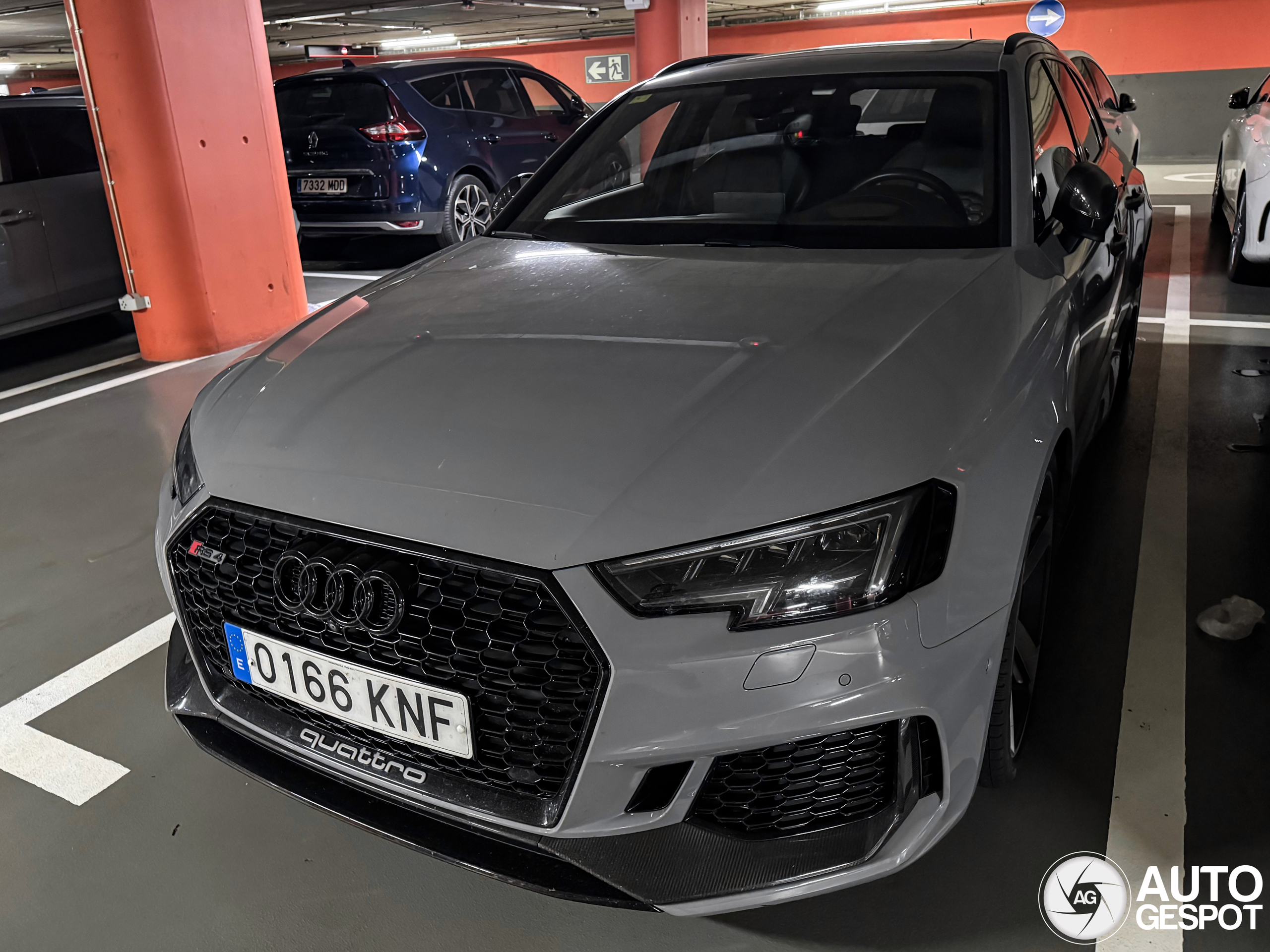 Audi RS4 Avant B9